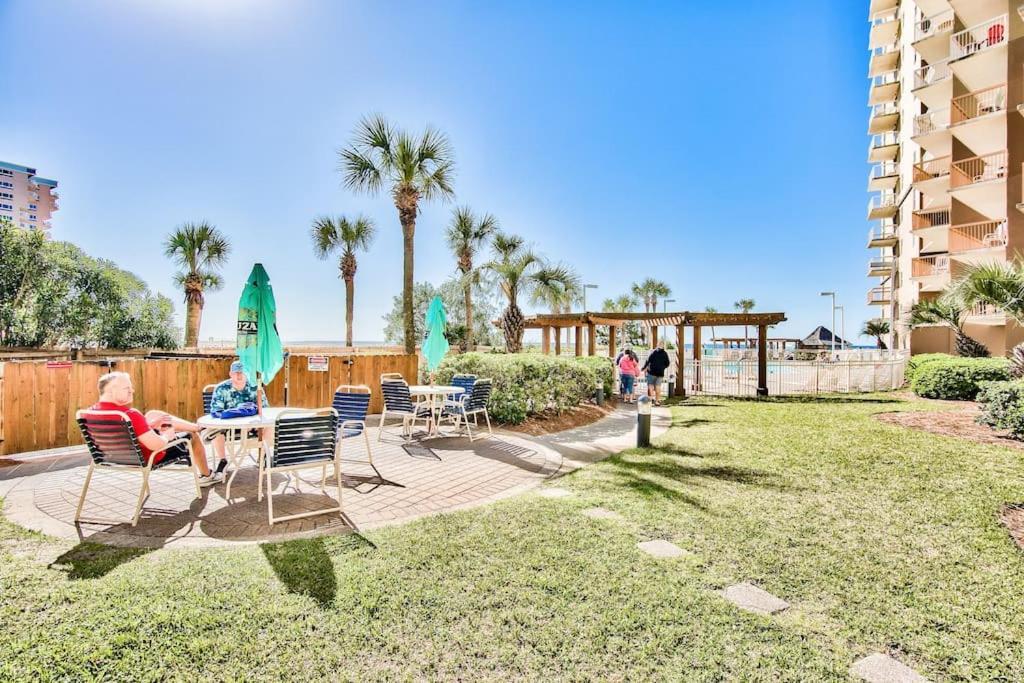 Pelican Beach Resort-Walkout Unit-On The Beach デスティン エクステリア 写真