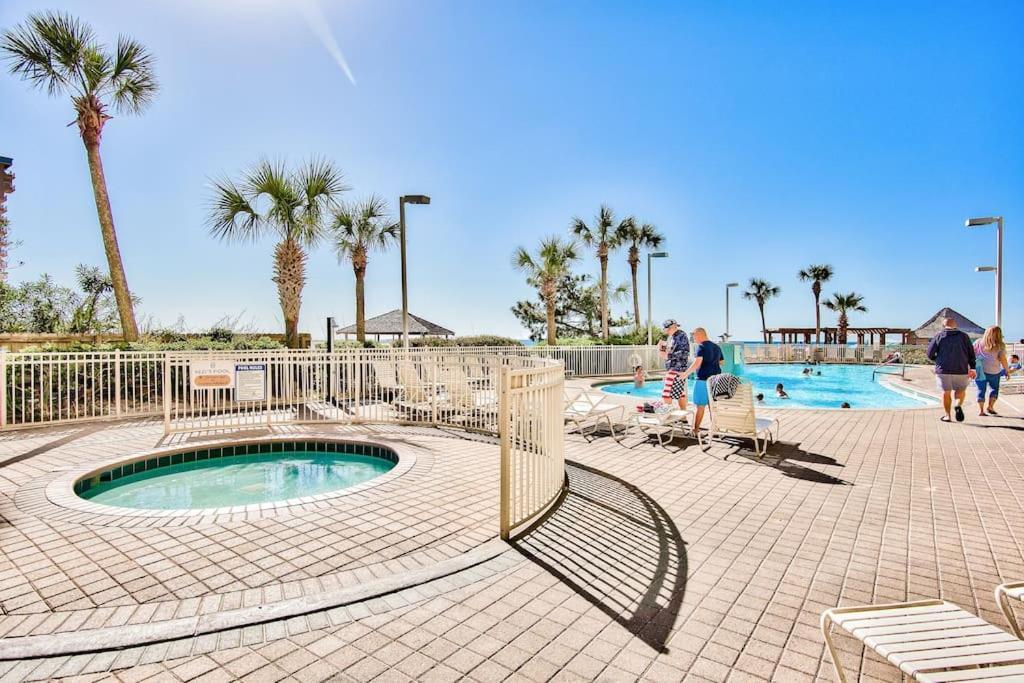 Pelican Beach Resort-Walkout Unit-On The Beach デスティン エクステリア 写真