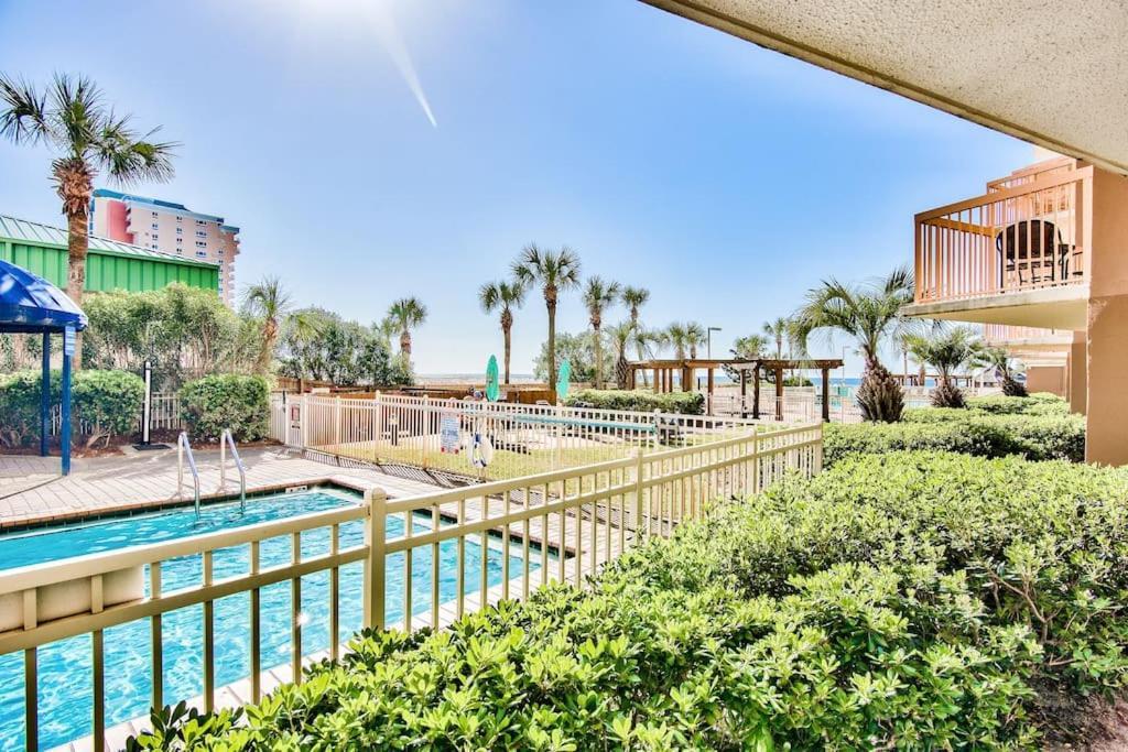 Pelican Beach Resort-Walkout Unit-On The Beach デスティン エクステリア 写真